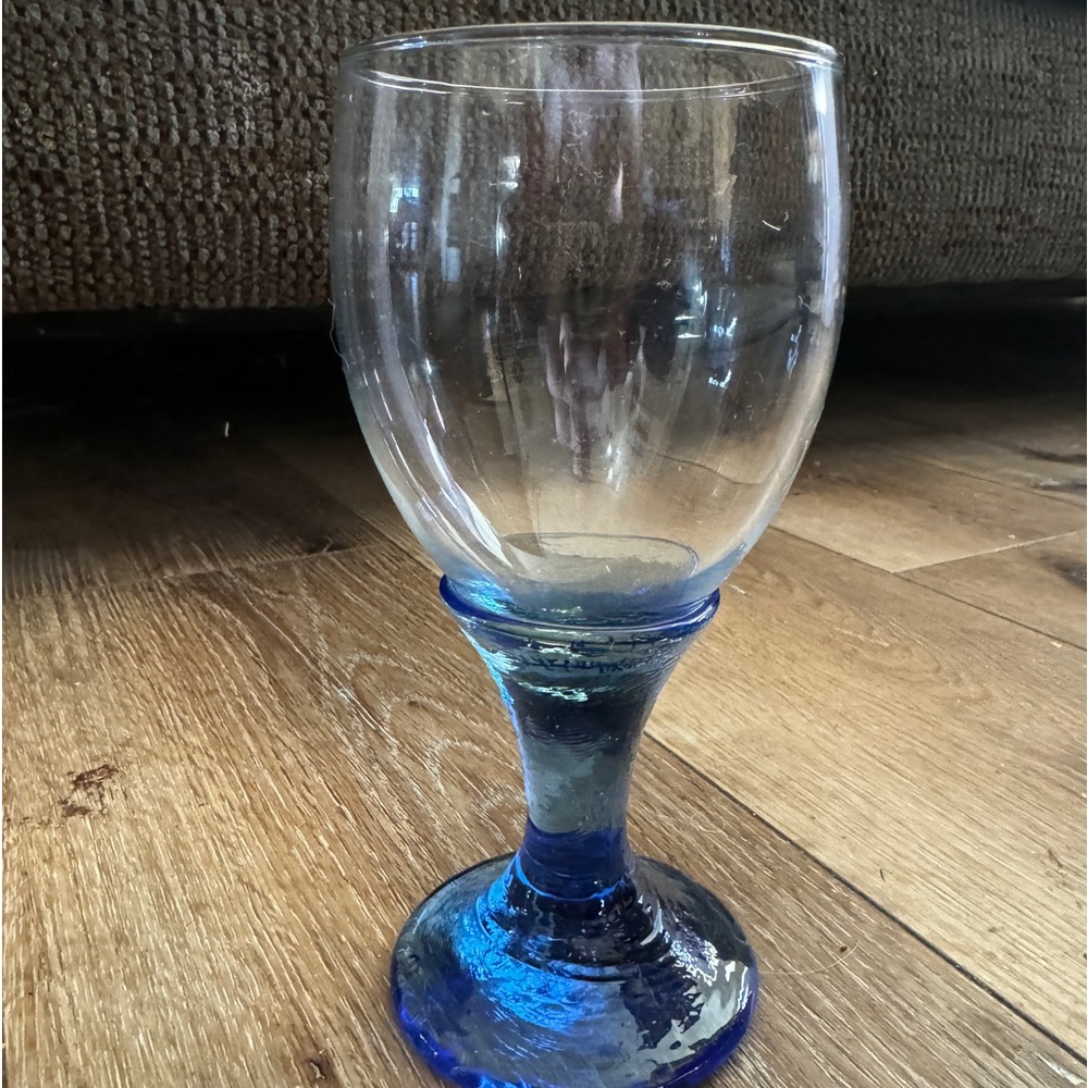 FIRE & LIGHT BLUE WINE/WATER GOBLET